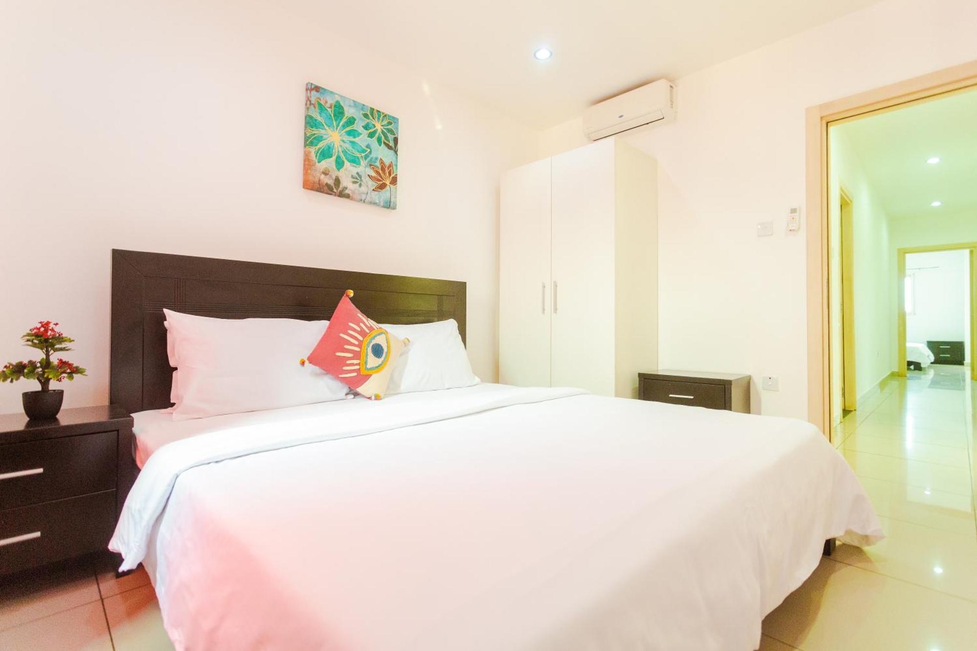 Accra Luxury Apartments Экстерьер фото