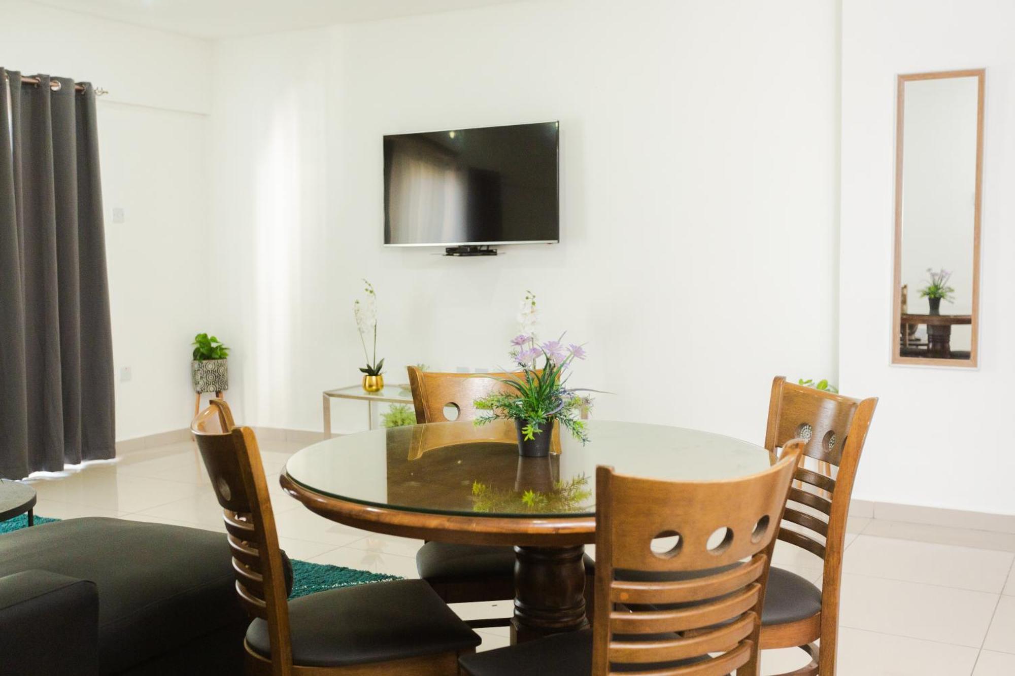 Accra Luxury Apartments Экстерьер фото