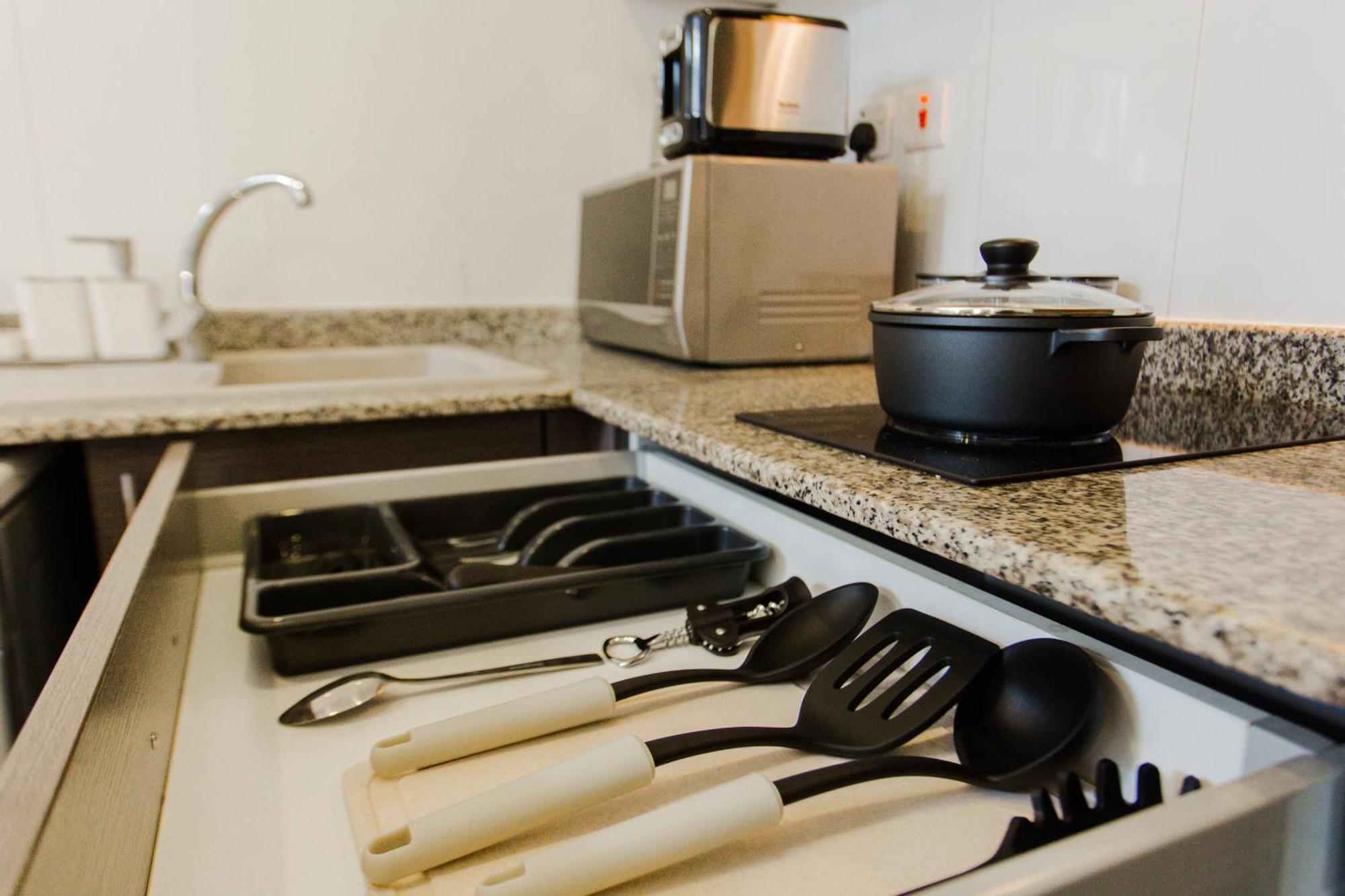 Accra Luxury Apartments Экстерьер фото